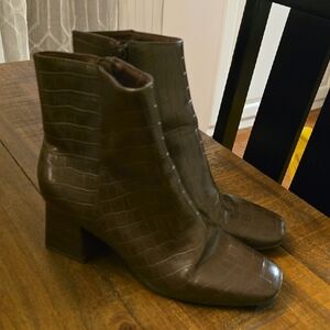 Old Navy Brown Heeled Boots Casual Style